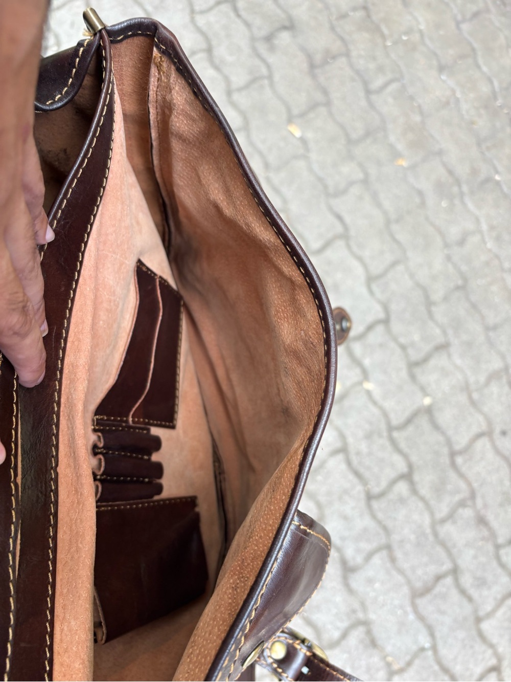 Classic Dark Brown Leather Men's Briefcase Shoulder Bag - Picture 10 of 11